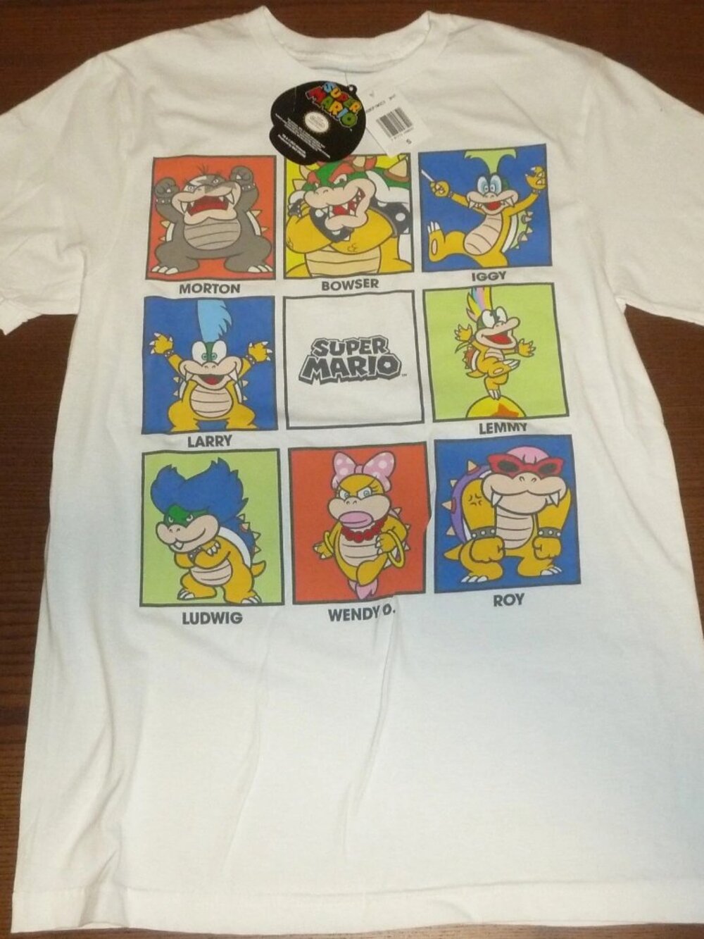Nintendo Super Mario Bros T Shirt Size S New 100 % Cotton